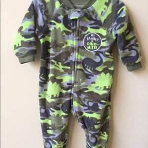 💟3 for 25 💟Baby dinosaur bodysuit size 6-9 month